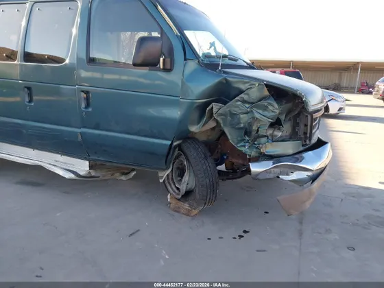 1995 Ford Club Wagon XL