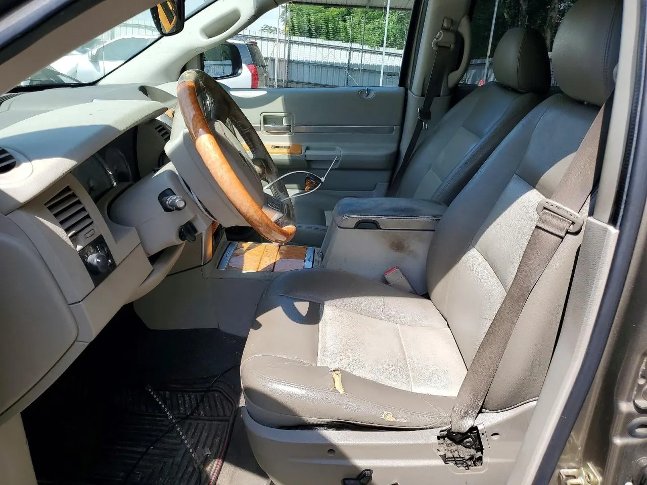 2007 Chrysler Aspen Limited