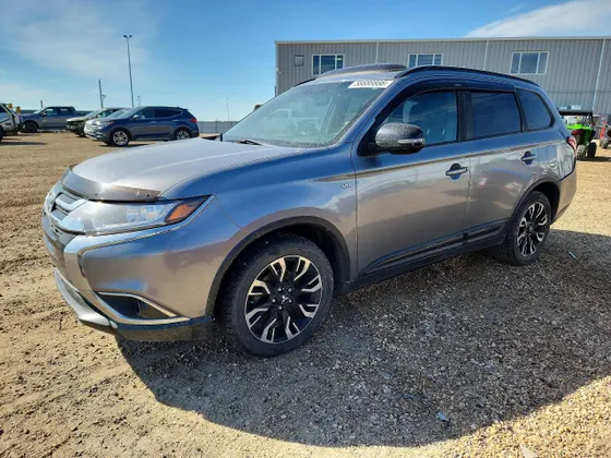 2018 Mitsubishi Outlander SE