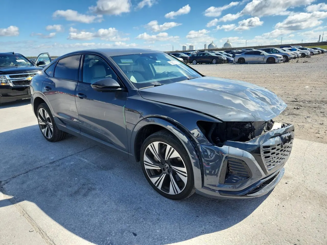 2024 Audi Q8 e-tron Sportback S line Prestige