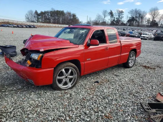 2005 Chevrolet Silverado SS SILVERADO