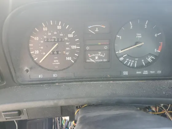 1986 BMW 528 - 533 - 633 - 733 528E