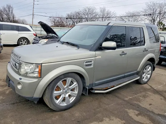 2013 Land Rover LR4 LUX