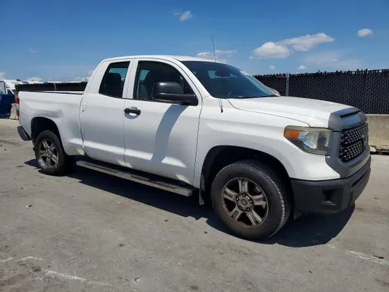 2018 Toyota Tundra 2WD SR5