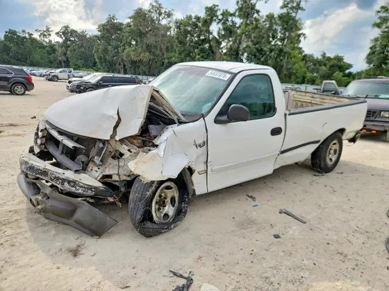 1999 Ford F-150 Work Series F150