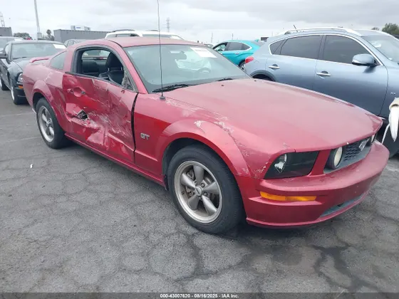 2006 Ford Mustang GT Deluxe