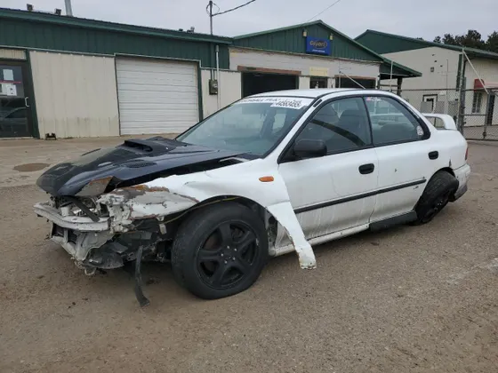 2000 Subaru Impreza Sedan L