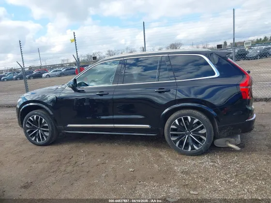 2025 Volvo XC90 Plug-In Hybrid Ultra