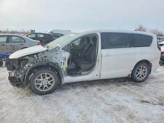 2024 Chrysler GRAND CARAVAN SXT