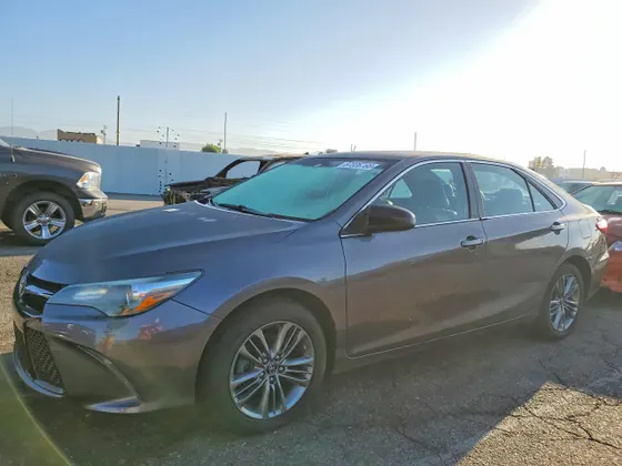 2017 Toyota Camry XLE
