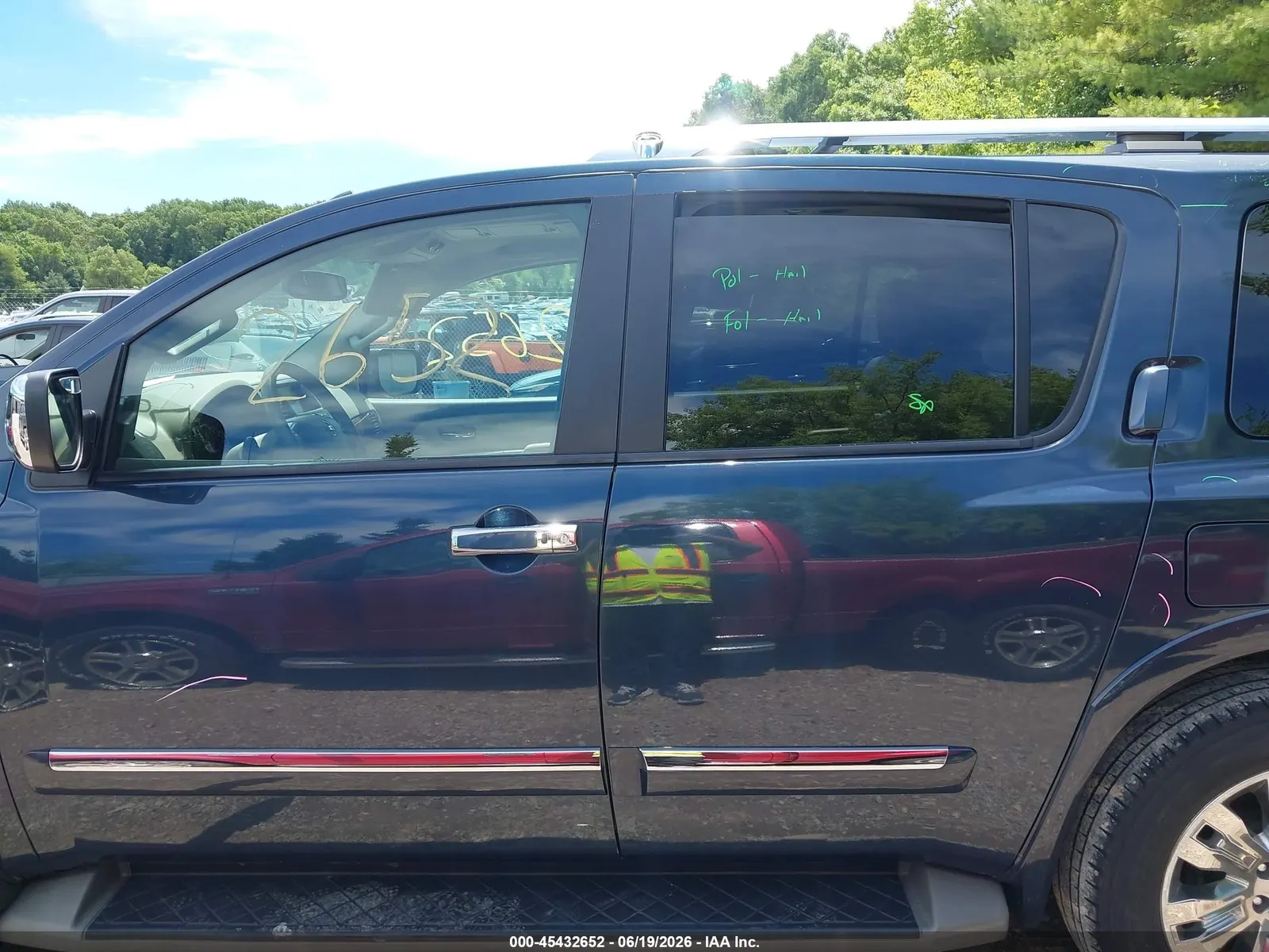 2015 Nissan Armada Platinum