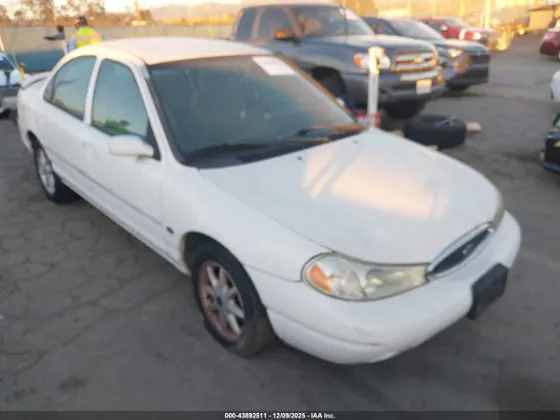 2000 Ford Contour SE Fleet