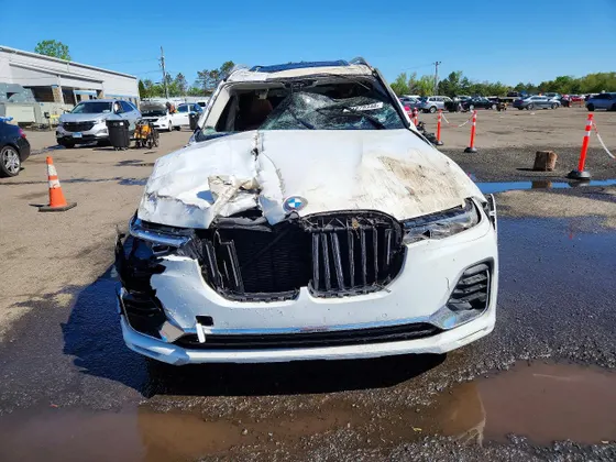 2019 BMW X7 xDrive40i