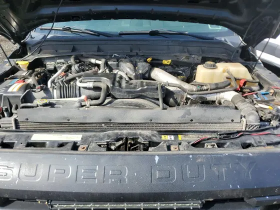 2014 Ford Super Duty F-450 DRW XL