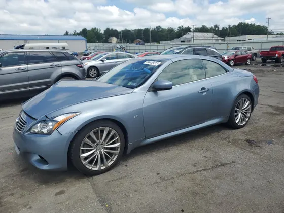 2015 INFINITI Q60 Convertible
