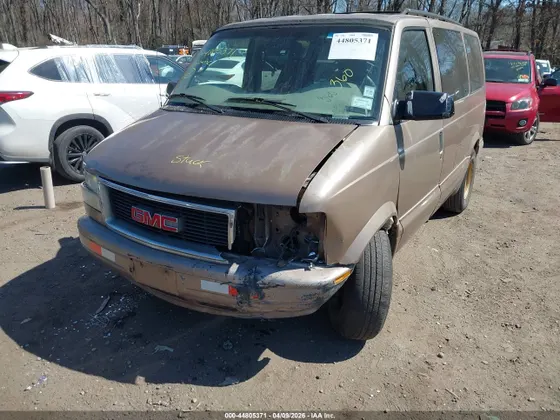 2002 GMC Safari Passenger SLE