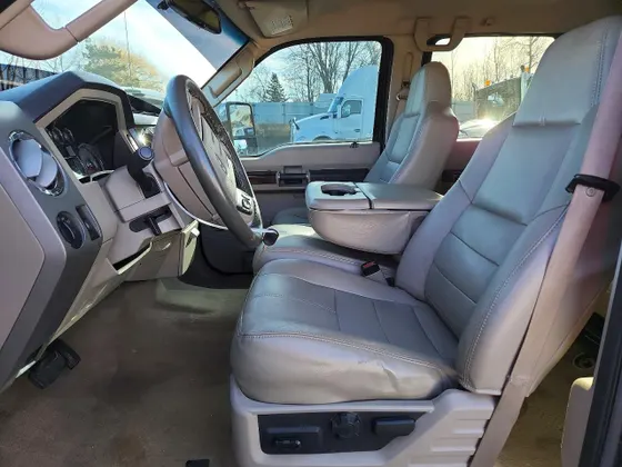 2008 Ford Super Duty F-350 DRW XL