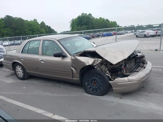 2005 Ford Crown Victoria LX