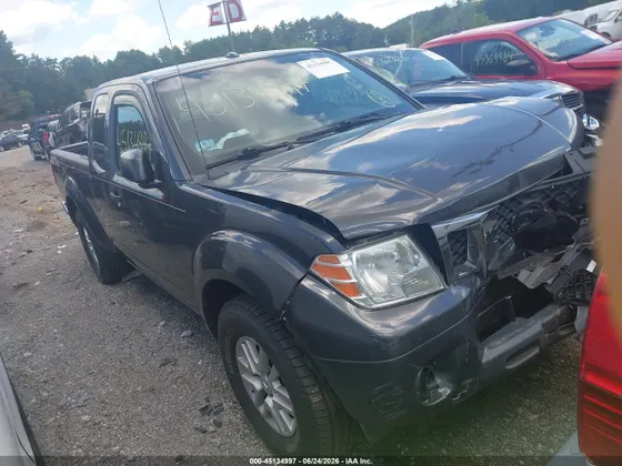 2015 Nissan Frontier Desert Runner