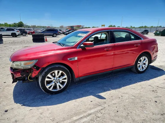 2010 Ford Taurus SEL