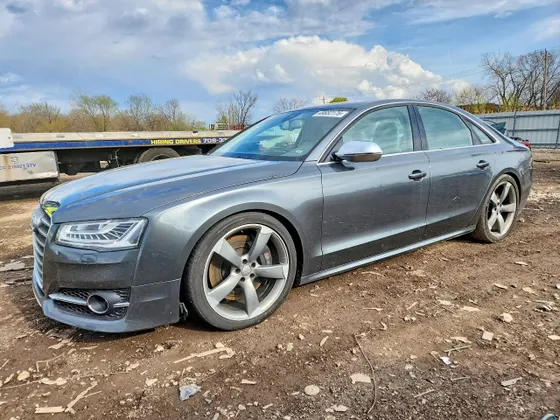 2014 Audi S8