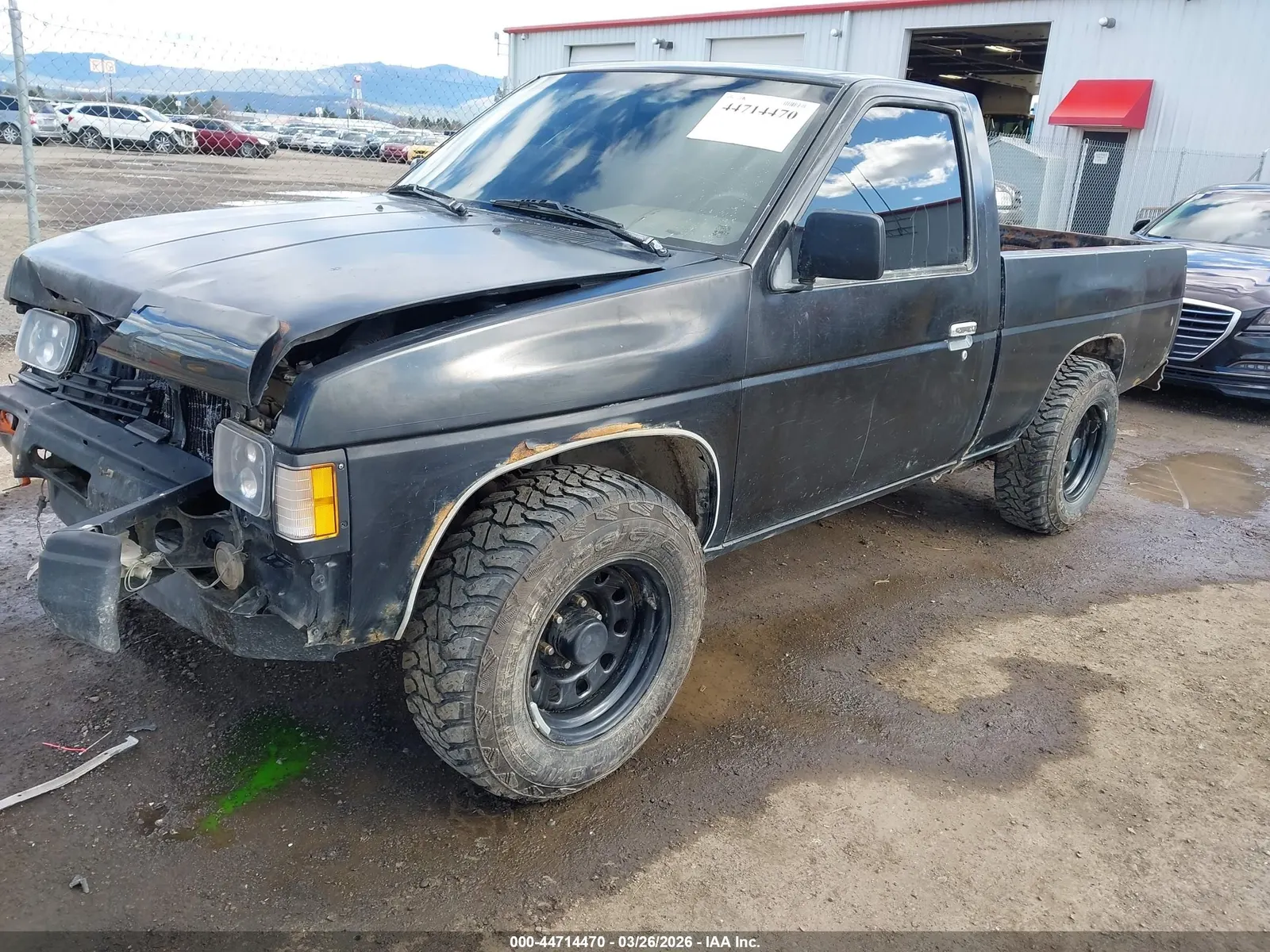 1989 Nissan Hardbody SHORT BED