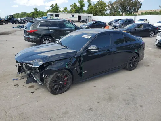 2022 Cadillac CT4-V Blackwing
