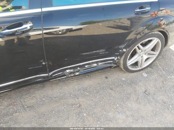 2011 Mercedes-Benz S-Class S 63 AMG
