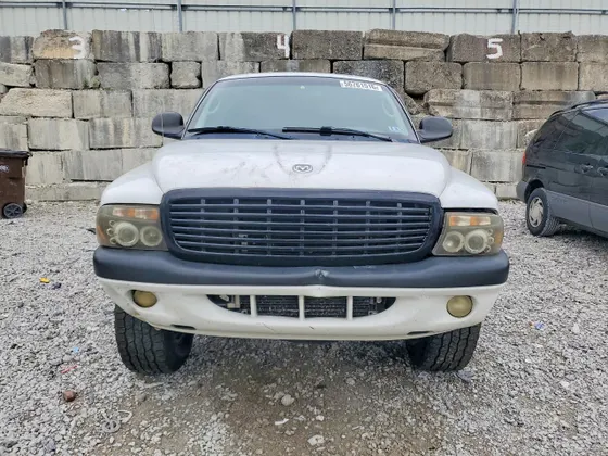 2002 Dodge Dakota Sport