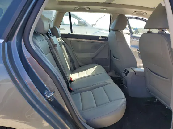2009 Volkswagen Jetta SportWagen SE