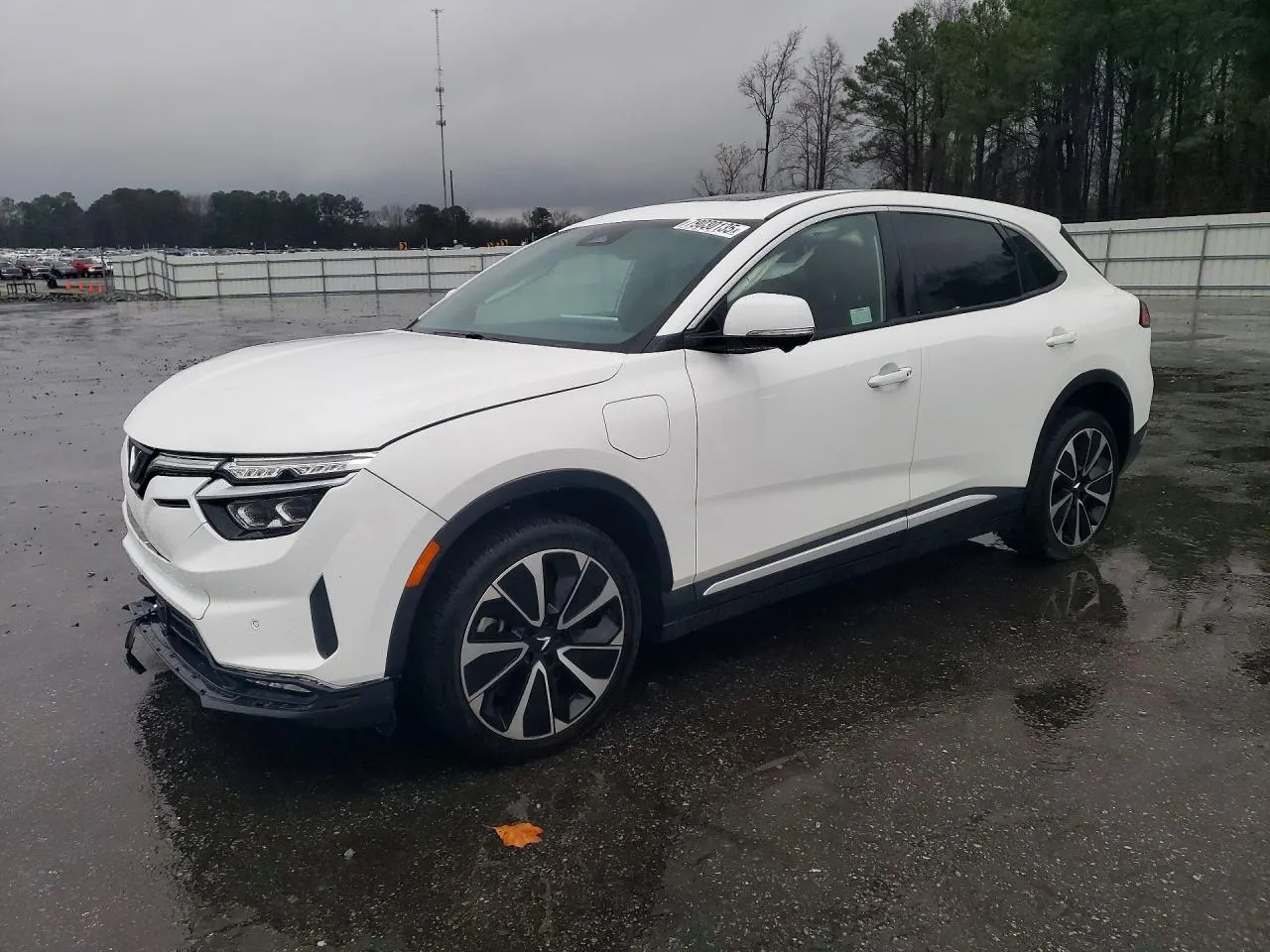 2025 VinFast VF 8 Plus