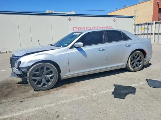 2022 Chrysler 300 300S