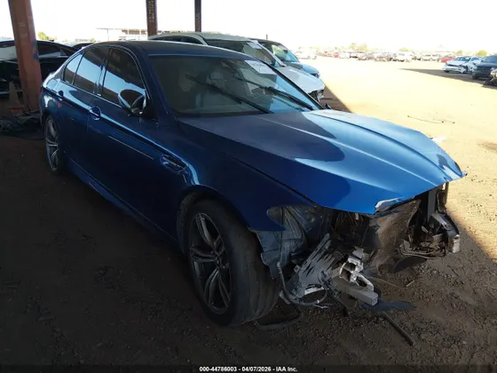 2013 BMW M5