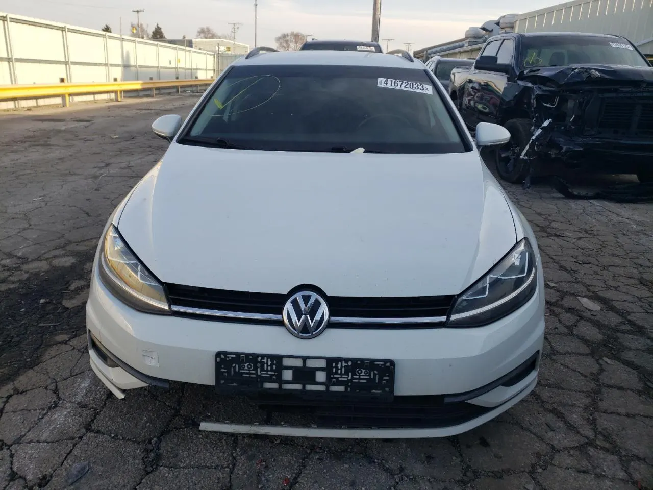 2019 Volkswagen Golf SportWagen S