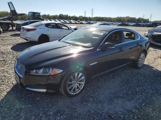 2013 Jaguar XF I4 RWD