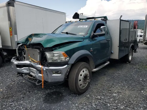 2013 Ram 5500 Chassis Cab Tradesman