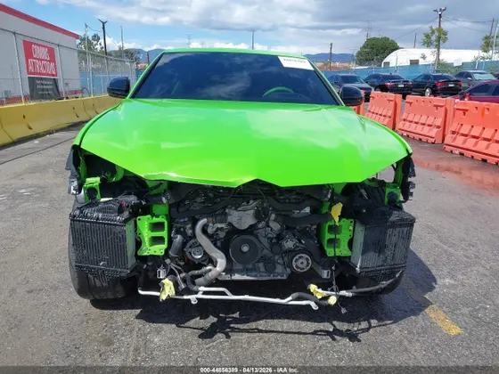 2022 Lamborghini Urus GRAPHITE CAPSULE/PEARL CAPSULE