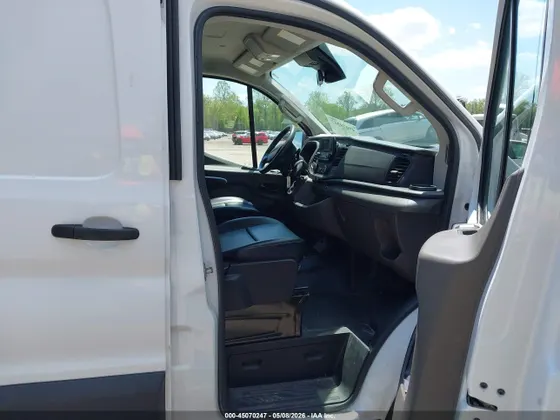 2021 Ford Transit Cargo Van