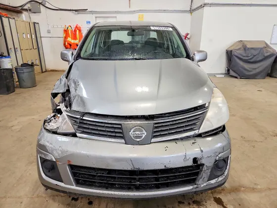 2008 Nissan Versa 1.8 S