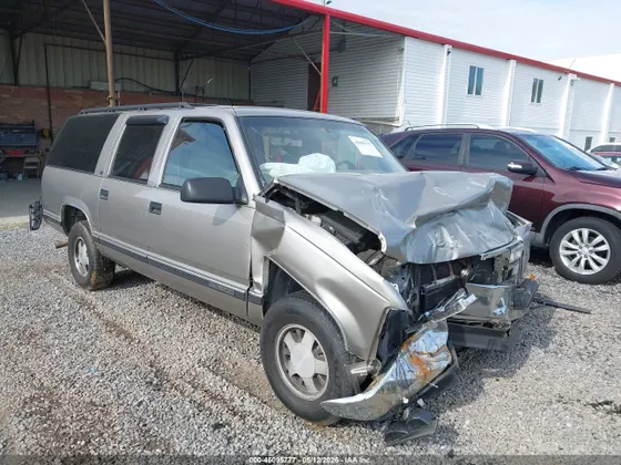 1999 GMC Suburban SLT CMI