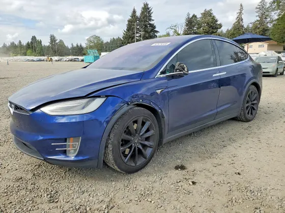 2018 Tesla Model X 75D