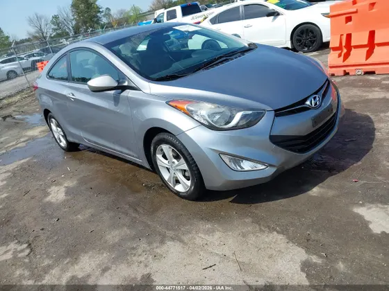 2013 Hyundai Elantra Coupe GS PZEV