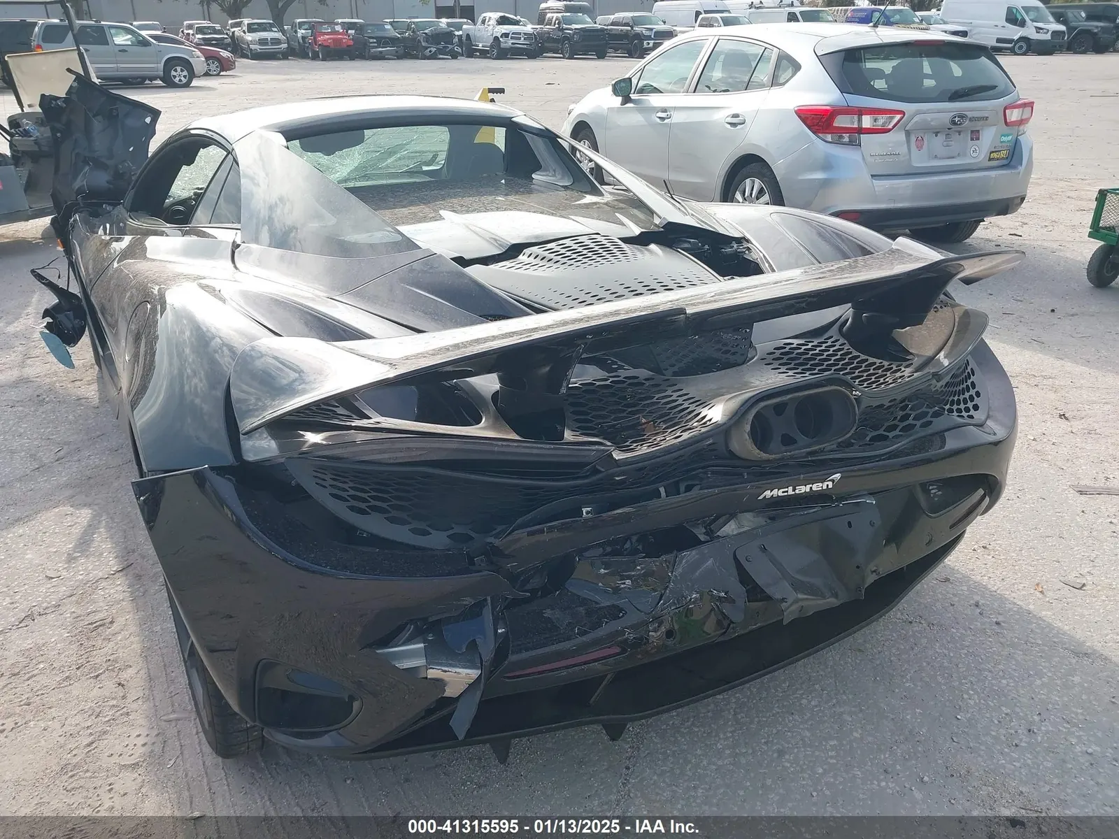 2024 McLaren 750S SPIDER