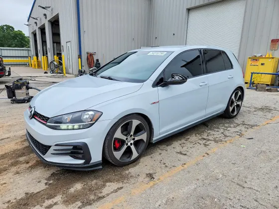 2018 Volkswagen Golf GTI S