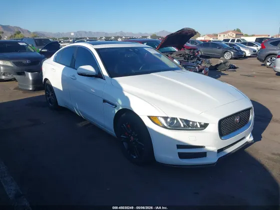 2017 Jaguar XE 25t Premium