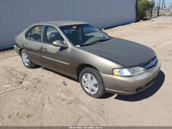1999 Nissan Altima XE