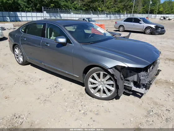 2020 Volvo S90 Inscription