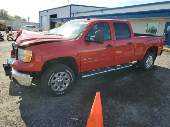2014 GMC Sierra 3500HD SRW SLE