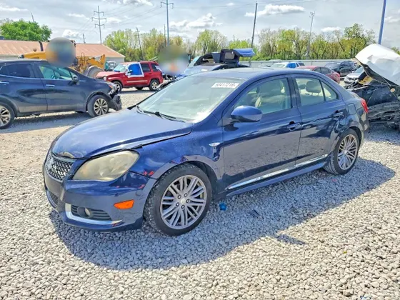 2011 Suzuki Kizashi SLS Sport
