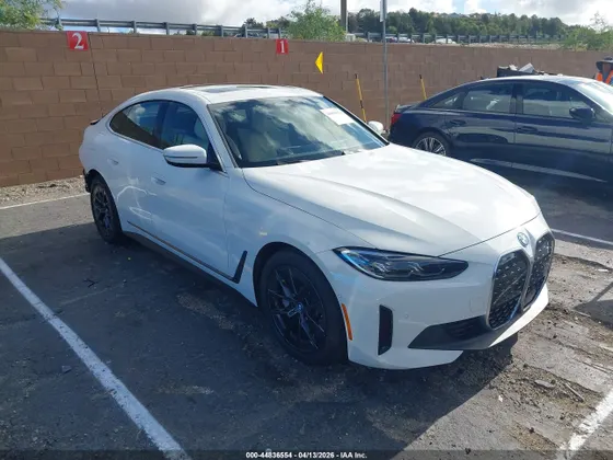 2024 BMW i4 eDrive40